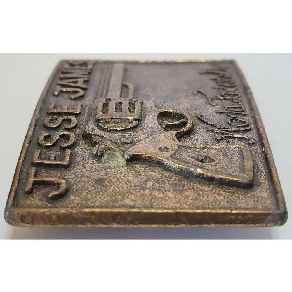 SEE DESC. JESSE JAMES Western Revolver Gun Outlaw Brass Tone Metal Belt Buckle